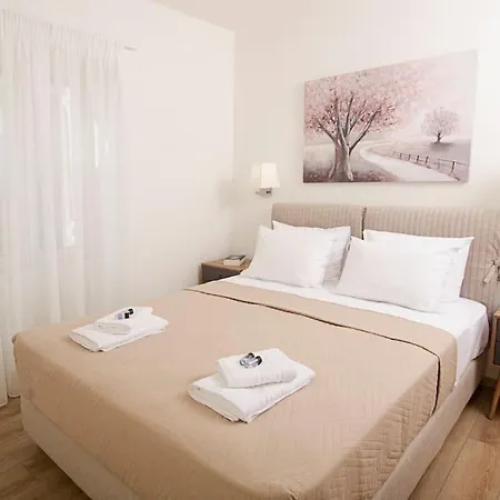 G&k House View * Messini